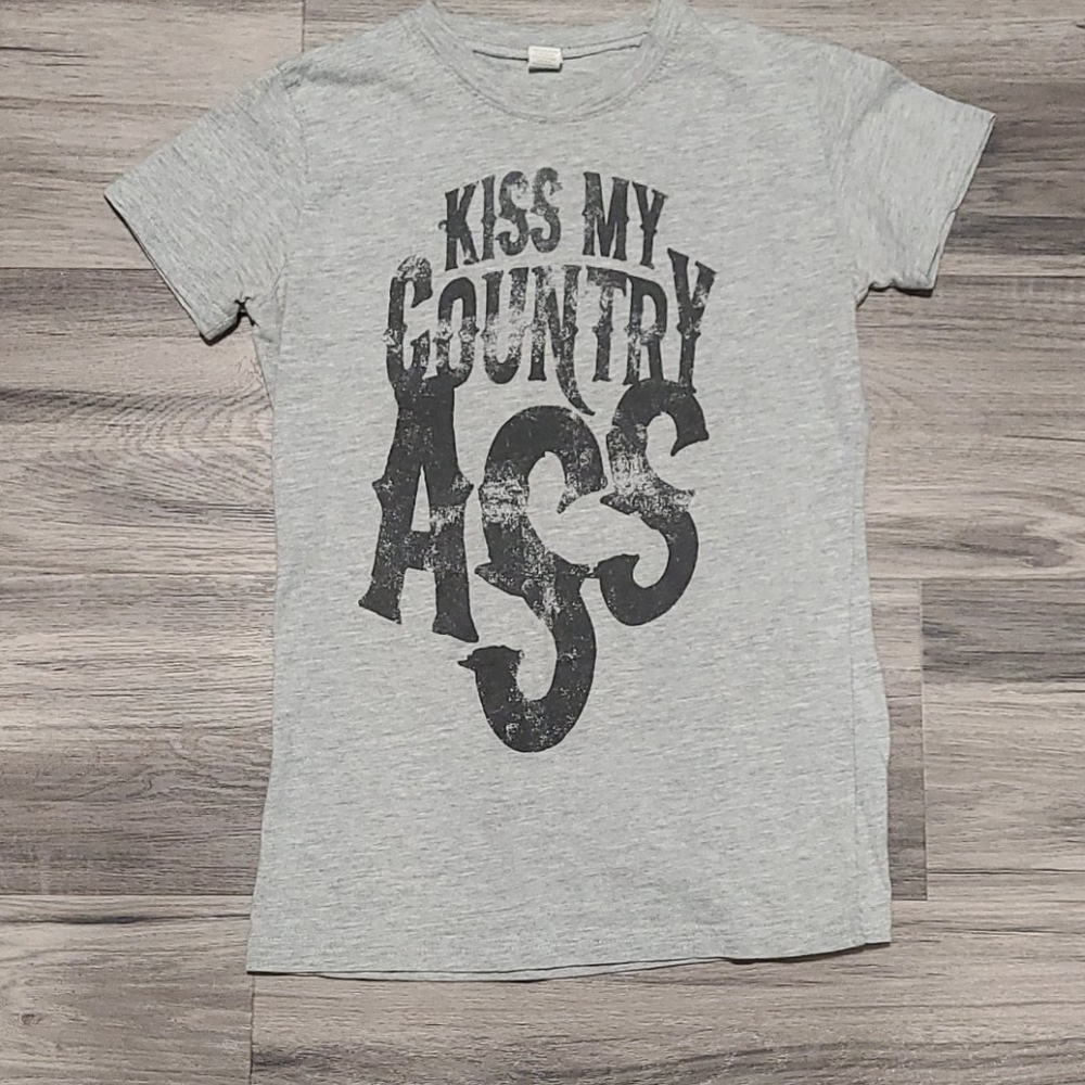 Blake Shelton t-shirt